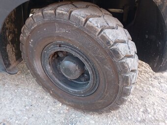 Hyster H1 8FT LPG rok 2014 - 11