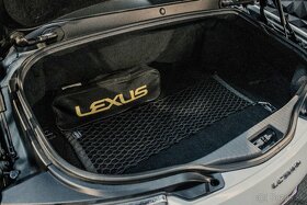 Predám krásny Lexus LC 500h hybrid rok výroby 9/2017 - 11