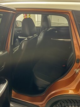 Predám Suzuki vitara 1.6 Automat Full výbava. - 11