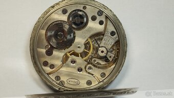 Staré pánské kapesní hodinky DOXA - 11