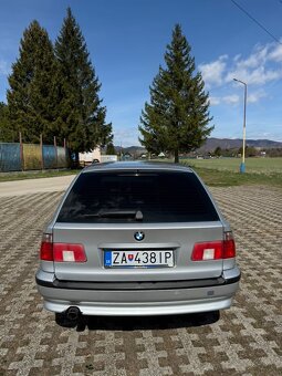 BMW e39 520i touring automat - 11