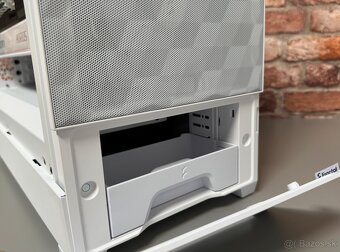 Ryzen 7 9800X3D\32GB\RTX 5080\SSD\1200W Zdroj - 11