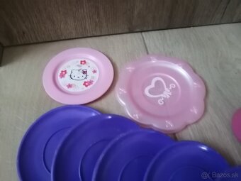 Kuchynský riad, sporák, náradie do kuchynky, na varenie - 11
