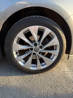 Opel Astra 1.4 T 92kW 1. majiteľ 110tkm serv kniha - 11