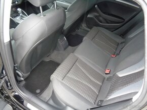 Audi A3 Sportback 2.0 TDI DPF 184k Ambiente quattro S tronic - 11