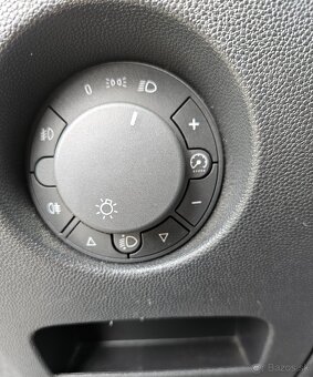 Opel Corsa 1.2 benzin klima kamera 5 dverí servisná kniha - 11