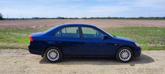 Predám Honda Civic 1.6 vtec Sedan Benzín - 11
