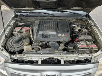 Predám Toyota Hilux 2.5, D-4D - 11