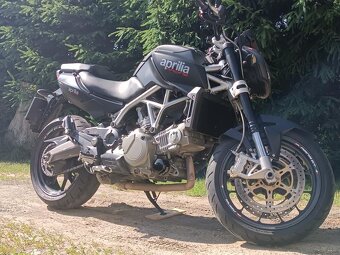 Aprilia Mana - 11