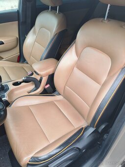 Kia Sportage 1.6 Gdi 97kW - 11