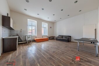 Exkluzívna ponuka rodinného domu s polyfunkciou v centre mes - 11