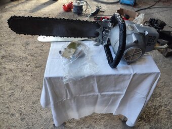 Pila Stihl E30 - 11