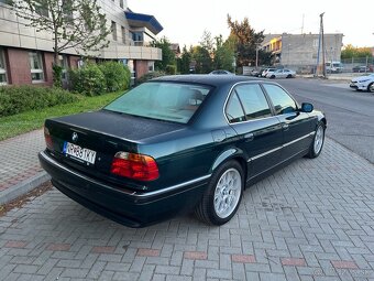 BMW e38 730i V8 - 11