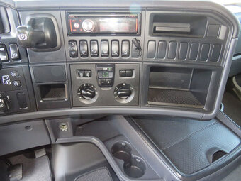 SCANIA R410,E6,MEGA,RETARDER,Nez.klíma,Tank1400L,Nový tacho - 11