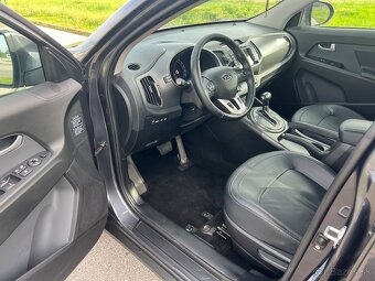 Kia Sportage AWD 4x4 2.0CRDI 135KW Automat - 11