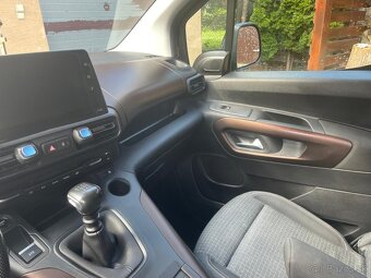 Peugeot Rifter 1.5 BlueHDi 130 GT Line - 11