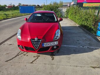 Alfa Romeo Giulietta 1.4TJET DISTINTIVE - 11