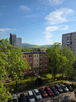 Na predaj slnečný rekonštruovaný 2,5 i byt,u.Západná,Trenčín - 11