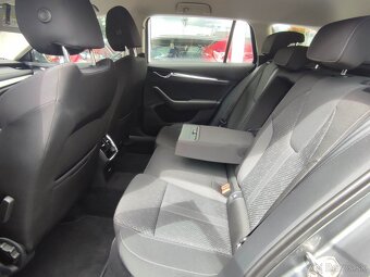 Škoda Octavia Combi Style 4x4 147kW 7AT DSG 04/2022 odp.DPH - 11
