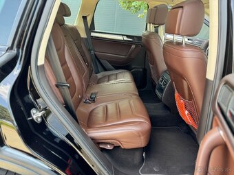 V8 4.2 TDI TOUAREG - 11