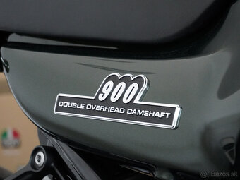 Kawasaki Z900RS - 11