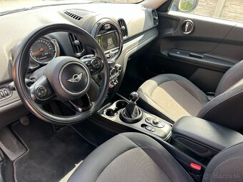 2017 Mini Countryman - 11