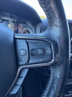 Dodge Ram, LIMITED, 2020, nehavarovaný - 11