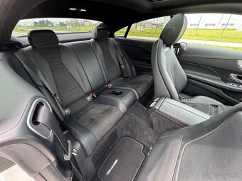Mercedes Benz E coupé - 11