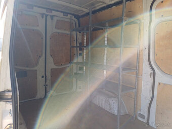 volkswagen crafter 2,5diesel, 100kw,r.v.2008,3miest,6kvalt - 11