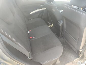 Suzuki SX4 S-CROSS 1,6 diesel 4x4 rok 2017 - 11