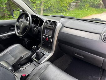 Suzuki Grand Vitara 1.9 DDiS JLX-ES - 11