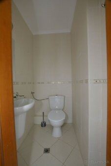 Apartmán 3+kk s verandou a výhledem na bazén sv.Vlas BG - 11