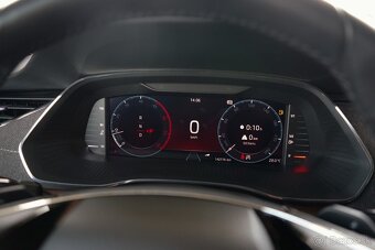 Škoda Octavia Combi 2.0 TDI Scout 4x4 DSG - 11