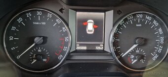 Škoda Octavia Combi 1.6 TDI Business Elegance - 11