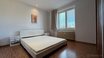 Prenájom, zariadený 2 izbový byt v centre - 11