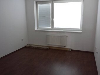 PREDAJ - 3 izbový byt Nitra, Agria, Botanická ulica - 11
