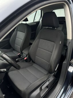 VW Golf 6 - 11