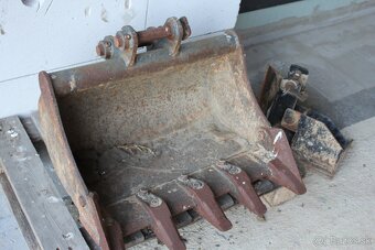 minibager CAT 301.8c 1,8t - 11