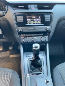 Škoda Octavia 1.6 TDI - 11