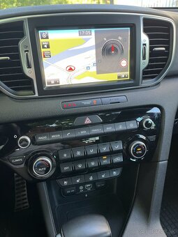 Predám Kia Sportage GT Line 2.0 CRDi AWD Automat, Panoráma - 11