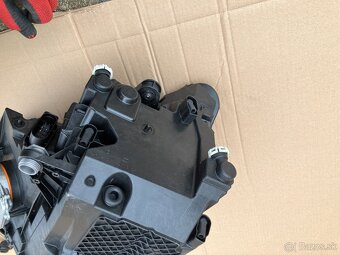 svetlo FULL led skoda kamiq kamik levy prave - 11