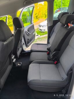 Predám Škoda Roomster 1.2 TSI manual - 11