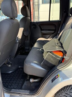 JEEP CHEROKEE 2.8 CRD, 204 000km, 2003 - 11