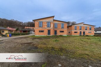 4 IZBOVÝ RODINNÝ DOM - KANAŠ, 120 M2, 426 M2 - 11