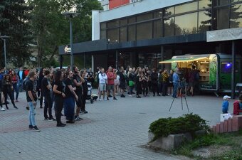 Predajný gastro príves, Food truck, Pojazdné bistro - 11