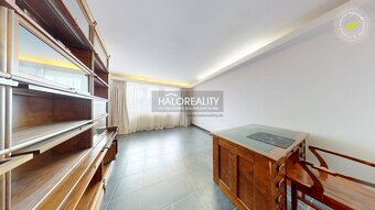 HALO reality - Predaj, trojizbový byt Bratislava Karlova Ves - 11
