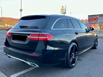 Mercedes-Benz E 220d AMG line 9G - 11