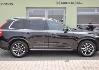 Volvo XC90 D5 AWD MOMENTUM ČR 173 kw - 11