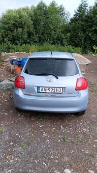 Toyota Auris 1.6 benzin 91 kw - 11