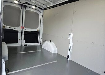 Dodavka Ford Transit L3H2 2.0TdCi/131 koni - rok 2020 - 11